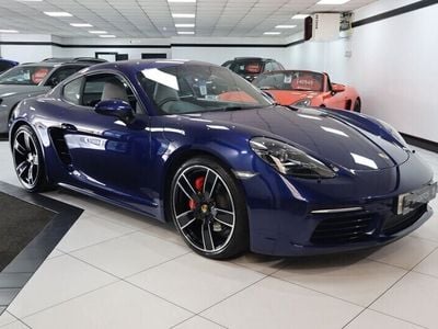 Porsche 718 Cayman