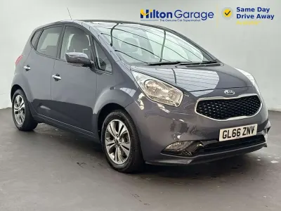 Used Kia Venga 125 HP (91 kW) 2016 Blue Hatchback