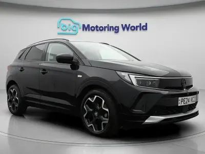 Gebraucht Vauxhall Grandland X Ultimate 136 PS (100 kW) 2024 Schwarz SUV