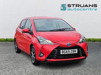 Red Used 2019 Toyota Yaris Hybrid Hatchback | £14,195 (Good price)
