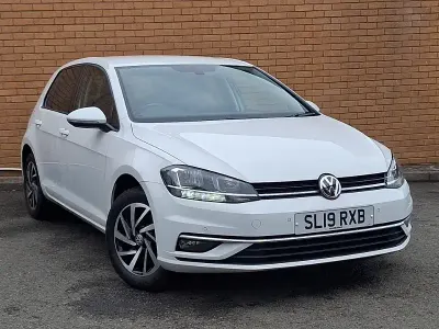 Used VW Golf VII Match 115 HP (84 kW) 2019 White Hatchback