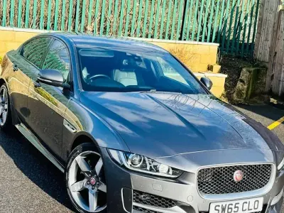 Used Jaguar XE R-Sport 179 HP (131 kW) 2015 Grey Sedan