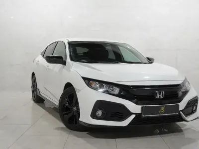 Used Honda Civic Sport 126 HP (92 kW) 2019 White Hatchback