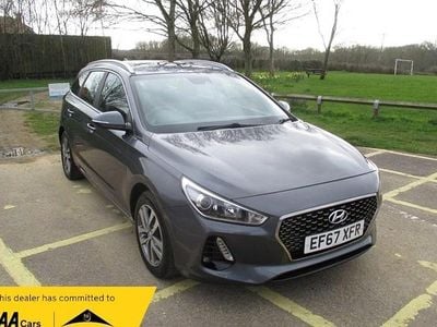 Used Hyundai i30 SE 140 HP (102 kW) 2018 Grey Estate