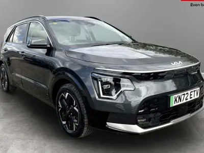 Usado Kia Niro 150 kW (204 HP) 2024 SUV