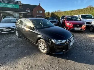 Used Audi A3 Competition 150 HP (110 kW) 2015 Black Hatchback