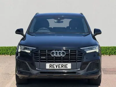 Used Audi Q7 Black Edition 340 HP (250 kW) 2020 Black SUV