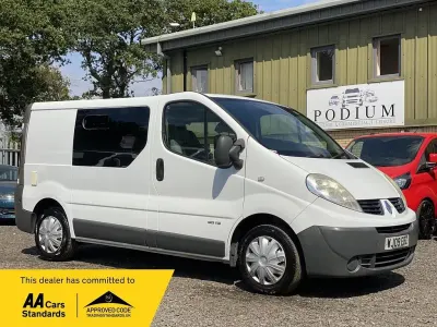 Used Renault Trafic 2009 White MPV