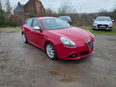 Used Alfa Romeo Giulietta Veloce 140 HP (102 kW) 2012 Red Hatchback