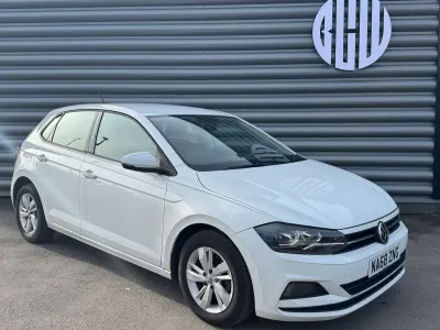Begagnad VW Polo SE 80 HK (58 kW) 2018 Vit Halvkombi