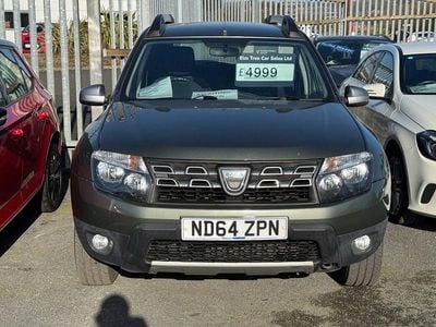 Used Dacia Duster Lauréate 110 HP (80 kW) 2015 Green SUV