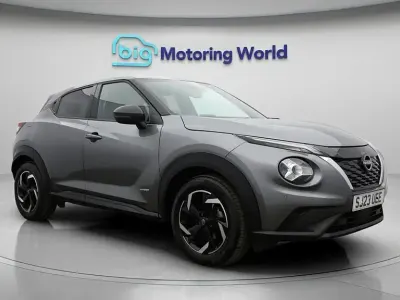 Used Nissan Juke N-Connecta 143 HP (105 kW) 2023 Grey SUV