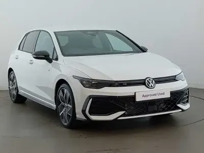 New VW Golf VIII Black Edition 150 HP (110 kW) 2025 Special solid  pure white Hatchback