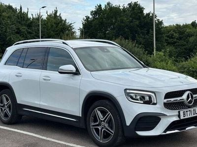Mercedes GLB200