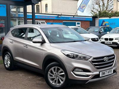 Used Hyundai Tucson SE 116 HP (85 kW) 2017 Gold SUV