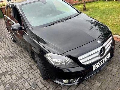 Mercedes B200
