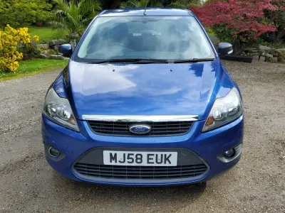 Used Ford Focus Zetec 100 HP (73 kW) 2008 Blue Hatchback