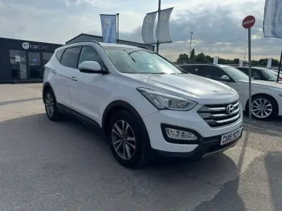 Used Hyundai Santa Fe Premium 194 HP (142 kW) 2015 White SUV