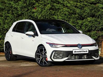 New VW Golf VIII GTI 265 HP (194 kW) 2025 White Hatchback