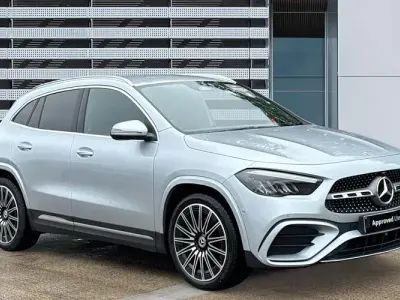 Used Mercedes GLA200 AMG line 163 HP (119 kW) 2024 Silver SUV