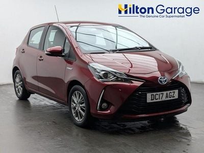 Red Used 2017 Toyota Yaris Hybrid Hatchback | £10,850 (Fair price)