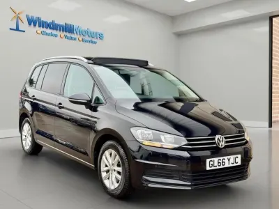 Used VW Touran Family 115 HP (84 kW) 2016 Black MPV