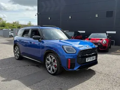 Używany Mini John Cooper Works Countryman 296 KM (217 kW) 2025 Niebieski SUV