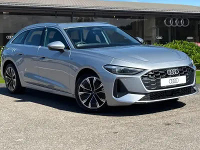 Nowe Audi A5 Design 2026 Srebrny Kombi