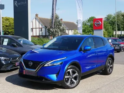 Used Nissan Qashqai N-Connecta 140 HP (102 kW) 2023 Blue SUV