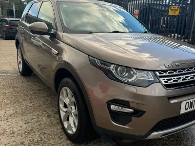 Used Land Rover Discovery Sport HSE 2017 Brown SUV