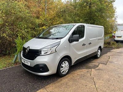 Used Renault Trafic Business 2016 Silver MPV