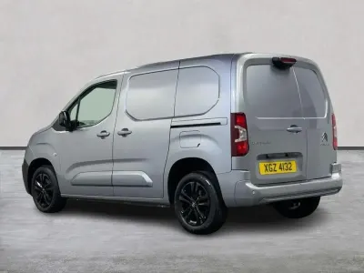 Used Citroën Berlingo 99 HP (72 kW) 2022 Grey MPV