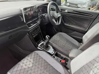 Used VW T-Roc R-line 150 HP (110 kW) 2024 Grey SUV