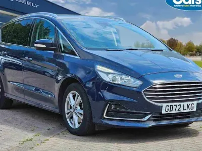 Used Ford S-MAX Titanium 190 HP (139 kW) 2022 Blue MPV
