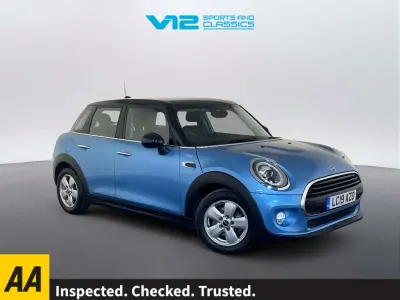 Begagnad Mini Cooper Classic 136 HK (100 kW) 2019 Blå Halvkombi