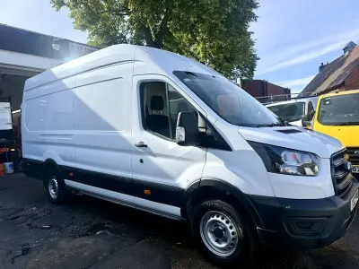 Used Ford Transit 130 HP (95 kW) 2021 White Van