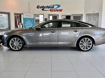 used Jaguar XJ Series 3.0d V6 Portfolio Saloon 4dr Diesel Auto Euro 5 (275 ps)v2010/10