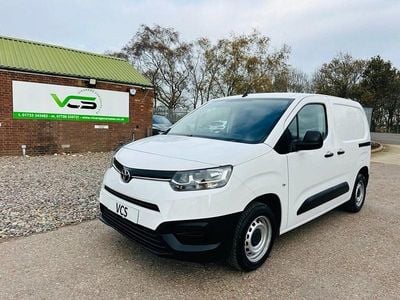 White Used 2021 Toyota Proace Active MPV | £7,490 (Good price)