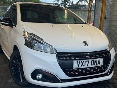 White Used 2017 Peugeot 208 Hatchback | £6,495 (Fair price)