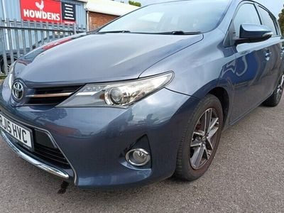 Used Toyota Auris 101 HP (74 kW) 2015
