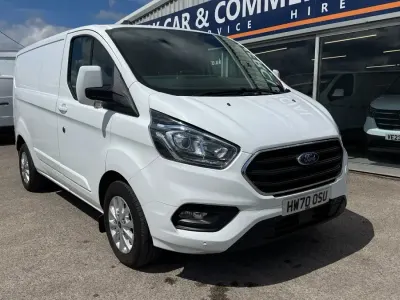 Used Ford Transit Custom Limited 130 HP (95 kW) 2020 White Van