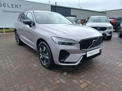 Used Volvo XC60 Plus 345 HP (253 kW) 2025 Silver SUV