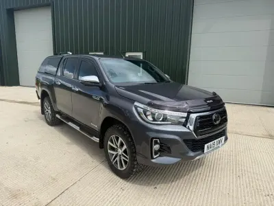 Second-hand Toyota HiLux 150 CP (110 kW) 2019 Gri Pickup