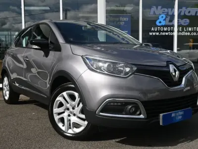 Używany Renault Captur Dynamique 90 KM (66 kW) 2017 Szary SUV