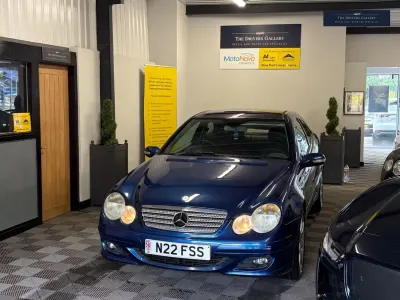Used Mercedes C200