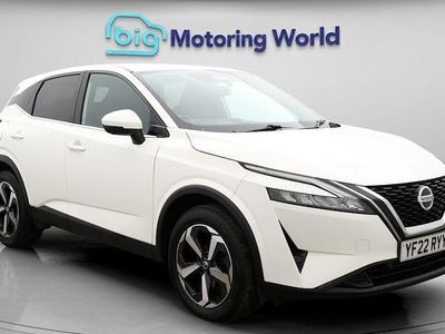 White Used 2022 Nissan Qashqai N-Connecta SUV | £14,900 (Fair price)