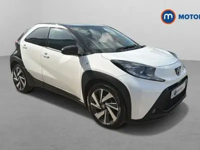Used Toyota Aygo X 72 HP (52 kW) 2025 White SUV