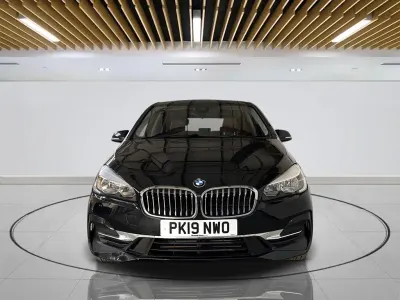 Usado BMW 225 Luxury Line 224 CV (164 kW) 2019 Negro Monovolumen
