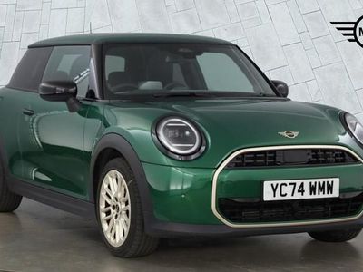 Używany Mini Cooper Hatch 154 KM (113 kW) 2024 Zielony Hatchback