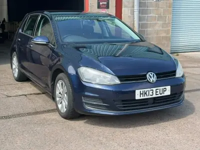 Używany VW Golf VII SE 122 KM (89 kW) 2013 Niebieski Hatchback